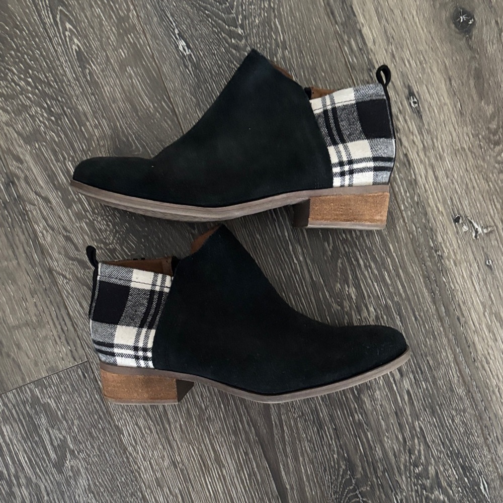 Toms Black and Plaid Ankle Booties